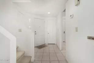 9705 E Mountain View Rd, Scottsdale, AZ 85258 - Photo 9