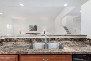 9705 E Mountain View Rd, Scottsdale, AZ 85258 - Photo 17