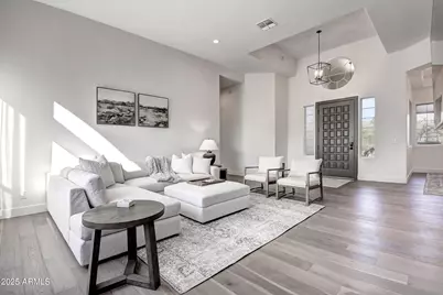 12113 E Sahuaro Drive, Scottsdale, AZ 85259 - Photo 9