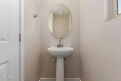 5624 N 205th Lane, Buckeye, AZ 85396 - Photo 15