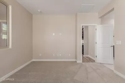 5624 N 205th Lane, Buckeye, AZ 85396 - Photo 17