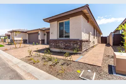 5625 N 205th Lane, Buckeye, AZ 85396 - Photo 3