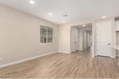 5625 N 205th Lane, Buckeye, AZ 85396 - Photo 7