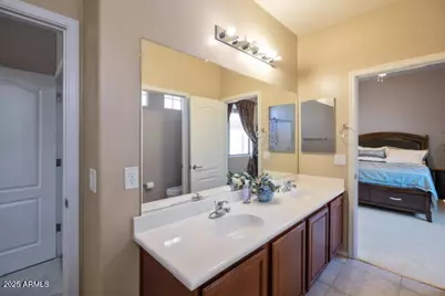 1928 W Spur Drive, Phoenix, AZ 85085 - Photo 13