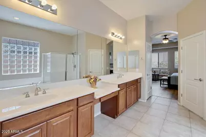 1928 W Spur Drive, Phoenix, AZ 85085 - Photo 15