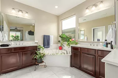 3718 W Bingham Drive, New River, AZ 85087 - Photo 17