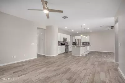 10320 E Tupelo Avenue, Mesa, AZ 85212 - Photo 9