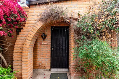 3046 N 32nd Street #328, Phoenix, AZ 85018 - Photo 5