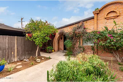 3046 N 32nd Street #328, Phoenix, AZ 85018 - Photo 3