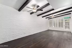 3046 N 32nd St, Phoenix, AZ 85018 - Photo 9