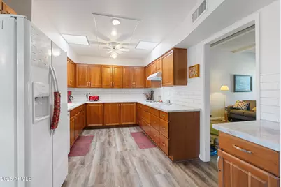 13409 N Emberwood Drive, Sun City, AZ 85351 - Photo 27