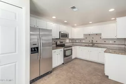 9555 E Raintree Drive #1018, Scottsdale, AZ 85260 - Photo 3