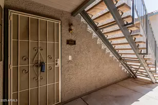 533 W Guadalupe Rd, Mesa, AZ 85210 - Photo 3