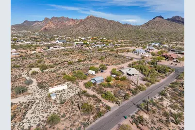 1325 E Tonto Street, Apache Junction, AZ 85119 - Photo 13