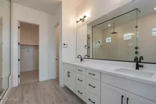 1246 E Penedes Dr, Gilbert, AZ 85298 - Photo 23