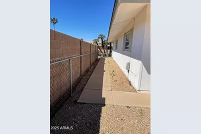 13207 N Branding Iron Drive, Sun City, AZ 85351 - Photo 33