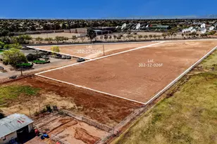 916 W Harvard Ave, Gilbert, AZ 85233 - Photo 1