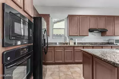 30247 N 124th Drive, Peoria, AZ 85383 - Photo 7