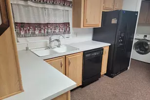 813 E Pennsylvania Ave, Florence, AZ 85132 - Photo 9