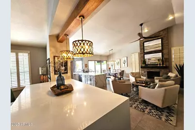 9763 E Dreyfus Avenue, Scottsdale, AZ 85260 - Photo 15
