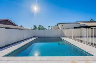 707 E Ocotillo Rd, Phoenix, AZ 85014 - Photo 55