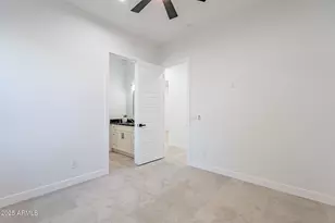 707 E Ocotillo Rd, Phoenix, AZ 85014 - Photo 45