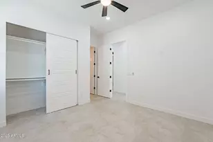 707 E Ocotillo Rd, Phoenix, AZ 85014 - Photo 35