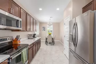 28273 N 132nd Ln, Peoria, AZ 85383 - Photo 9