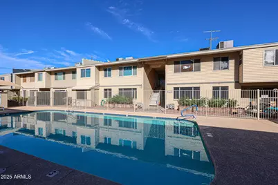 2605 W Rose Lane #B-202, Phoenix, AZ 85017 - Photo 1