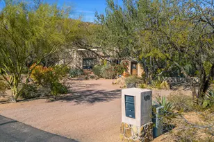 6301 N Camelback Manor Dr, Paradise Valley, AZ 85253 - Photo 25