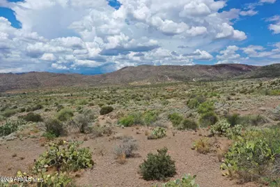 17500X S Dripping Springs Road #14, Mayer, AZ 86333 - Photo 11