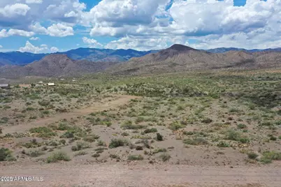 17500X S Dripping Springs Road #14, Mayer, AZ 86333 - Photo 15