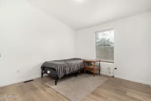 2929 E Sequoia Dr, Phoenix, AZ 85050 - Photo 25