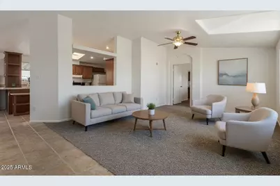 2929 E Sequoia Drive, Phoenix, AZ 85050 - Photo 3