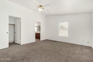 2929 E Sequoia Dr, Phoenix, AZ 85050 - Photo 17