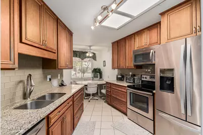 10855 W Buccaneer Drive, Sun City, AZ 85351 - Photo 17