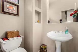 3131 E Legacy Dr, Phoenix, AZ 85042 - Photo 17