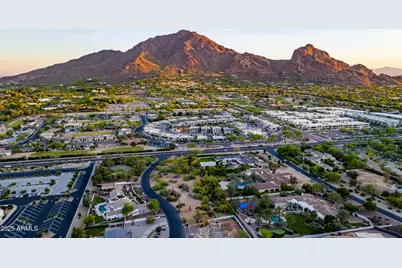 5702 E Lincoln Drive #1, Paradise Valley, AZ 85253 - Photo 9