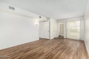 10815 W Santa Fe Dr, Sun City, AZ 85351 - Photo 5