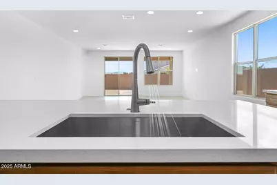 17153 W Sweet Iron Pass, Surprise, AZ 85387 - Photo 9
