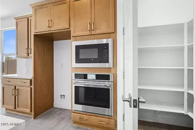 17153 W Sweet Iron Pass, Surprise, AZ 85387 - Photo 5