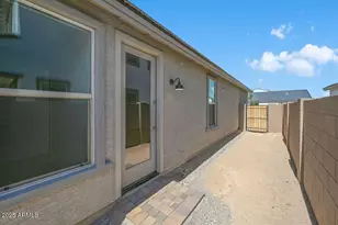 17153 W Sweet Iron Pass, Surprise, AZ 85387 - Photo 35