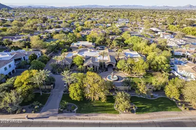 5030 E Mockingbird Lane, Paradise Valley, AZ 85253 - Photo 1