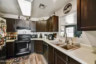 18601 N 45th Dr, Glendale, AZ 85308 - Photo 9