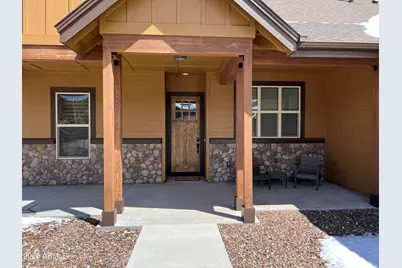 827 S Torrey Pines Drive, Williams, AZ 86046 - Photo 3