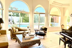 4551 E Cochise Rd, Phoenix, AZ 85028 - Photo 11