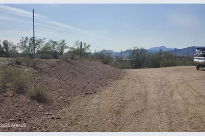 43513 N 261st Avenue, Morristown, AZ 85342 - Photo 25