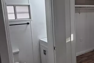 7300 N 51st Ave, Glendale, AZ 85301 - Photo 33