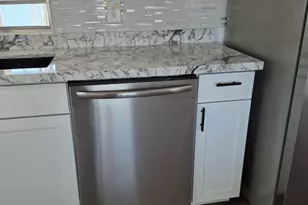 7300 N 51st Ave, Glendale, AZ 85301 - Photo 21