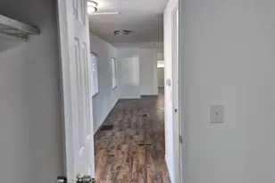 7300 N 51st Ave, Glendale, AZ 85301 - Photo 31